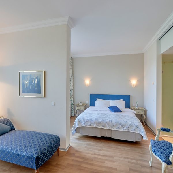 Hotel-Eden-Spiez---Superior-Doppelzimmer